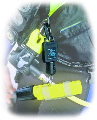 Gear Keeper Small Scuba Flashlight Retractor Review Dive Gear Reliability Tested